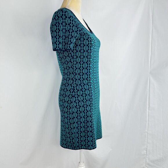 Romeo Juliet Couture Bodycon Dress Womens Size M Short Sleeve Fitted Knit - Picture 5 of 16